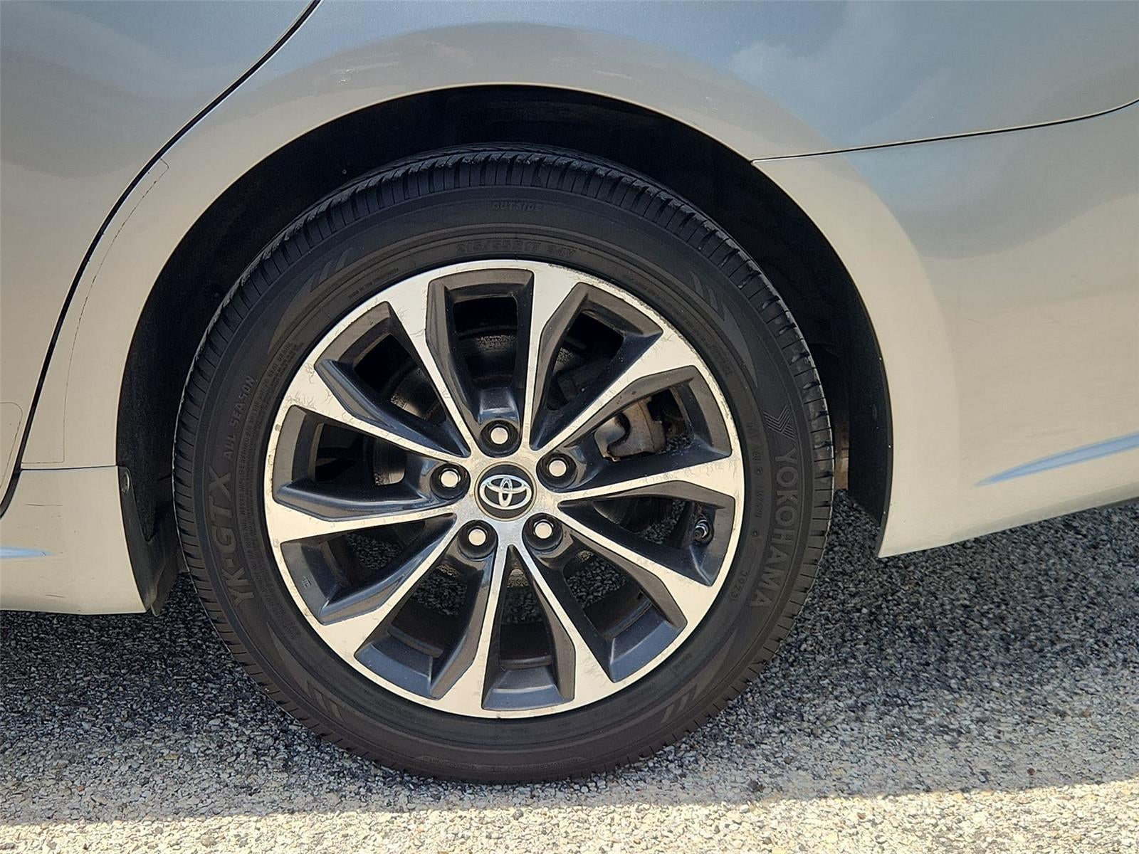 2018 Toyota AVALON Base