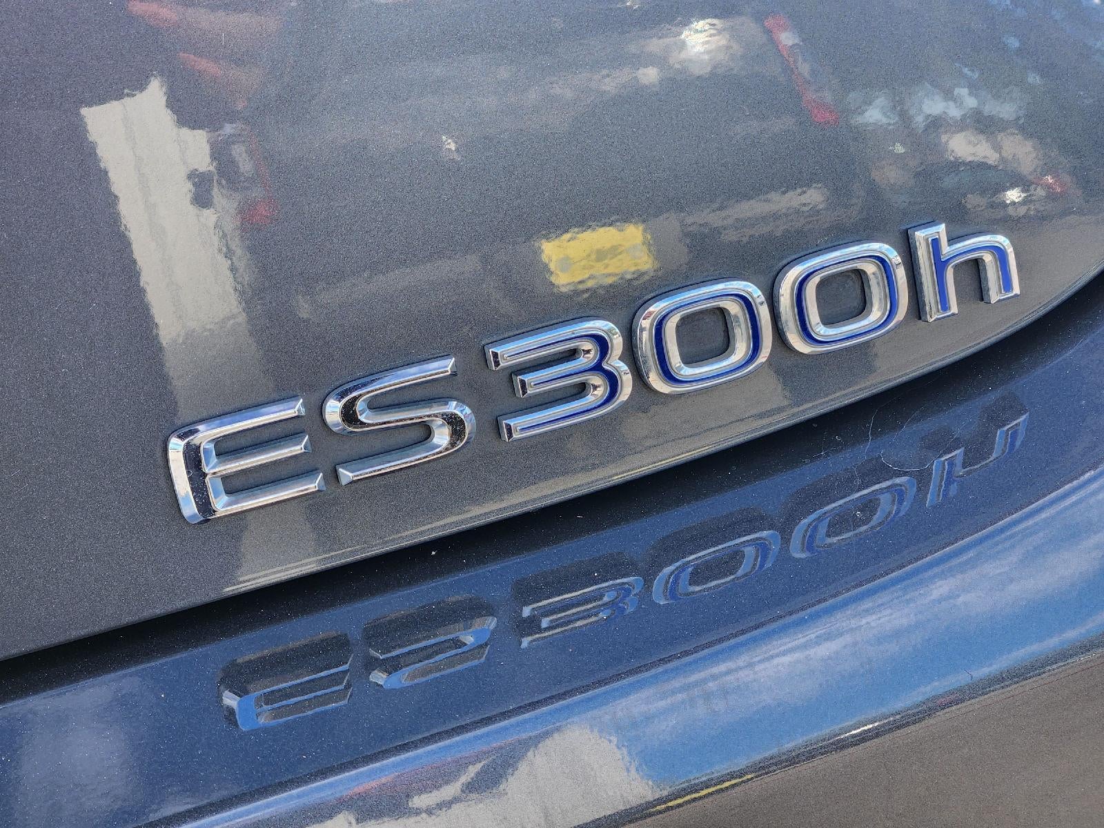 2022 Lexus ES ES 300h F SPORT