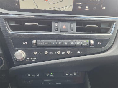 2022 Lexus ES ES 300h F SPORT