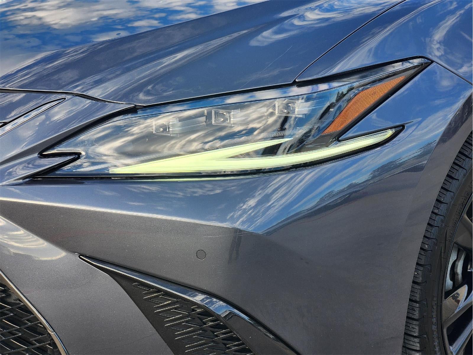 2022 Lexus ES ES 300h F SPORT