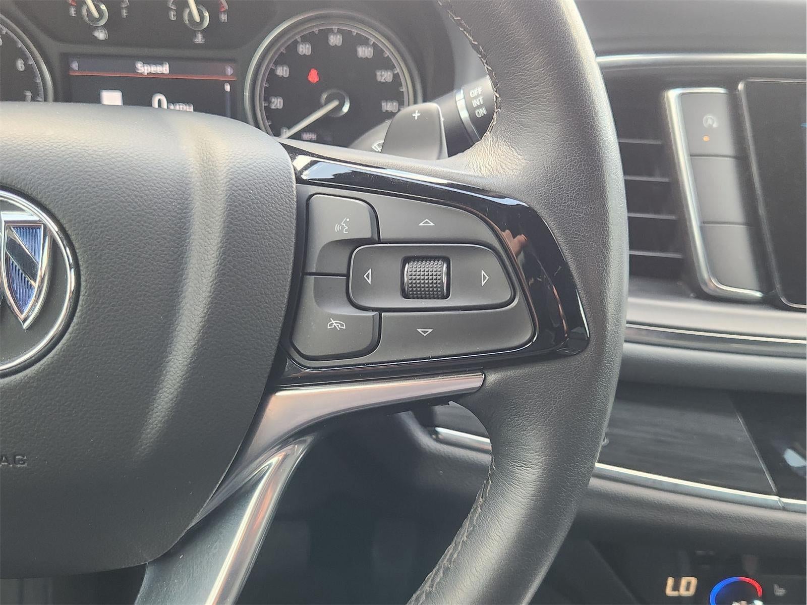 2023 Buick Enclave Essence