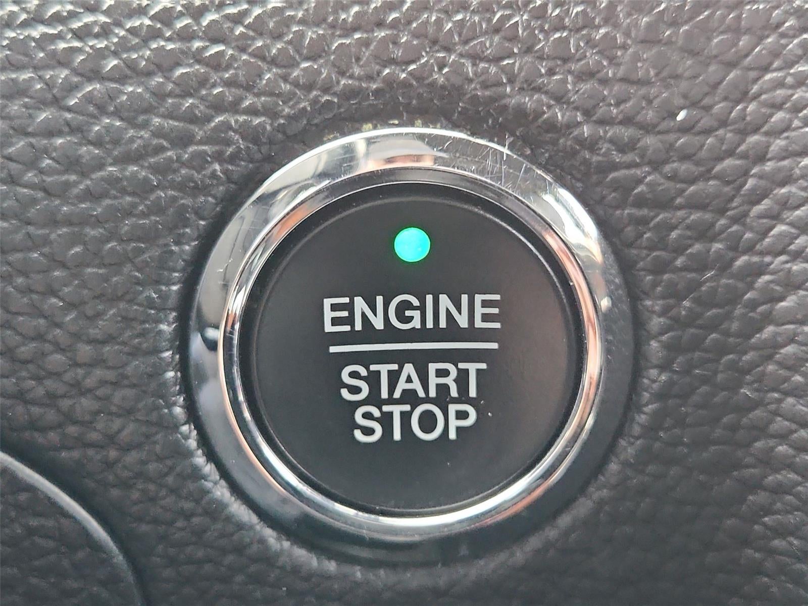 2016 Lincoln NAVIGATOR SELECT