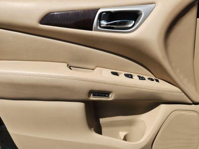 2014 Nissan Pathfinder SL