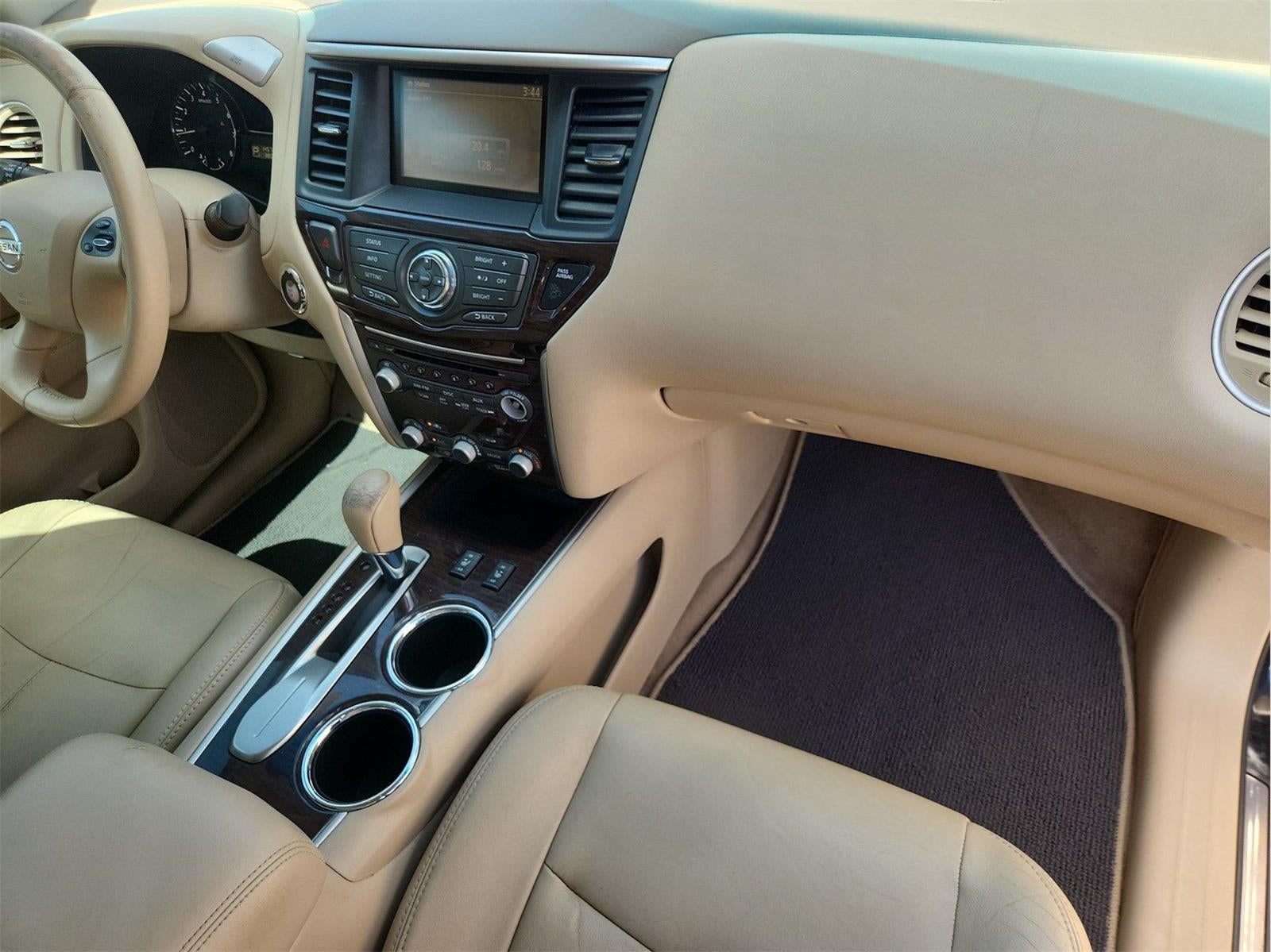 2014 Nissan Pathfinder SL