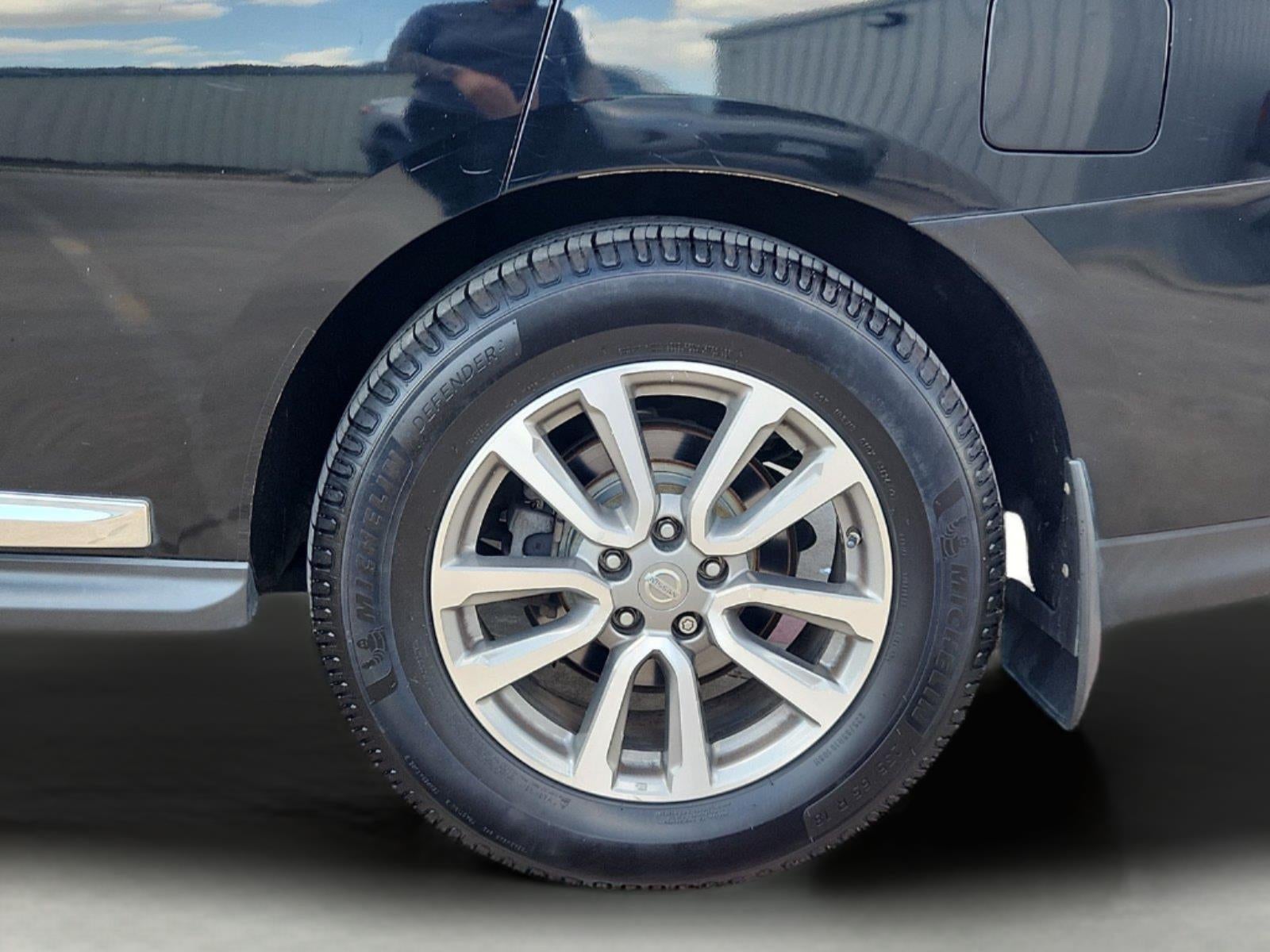 2014 Nissan Pathfinder SL