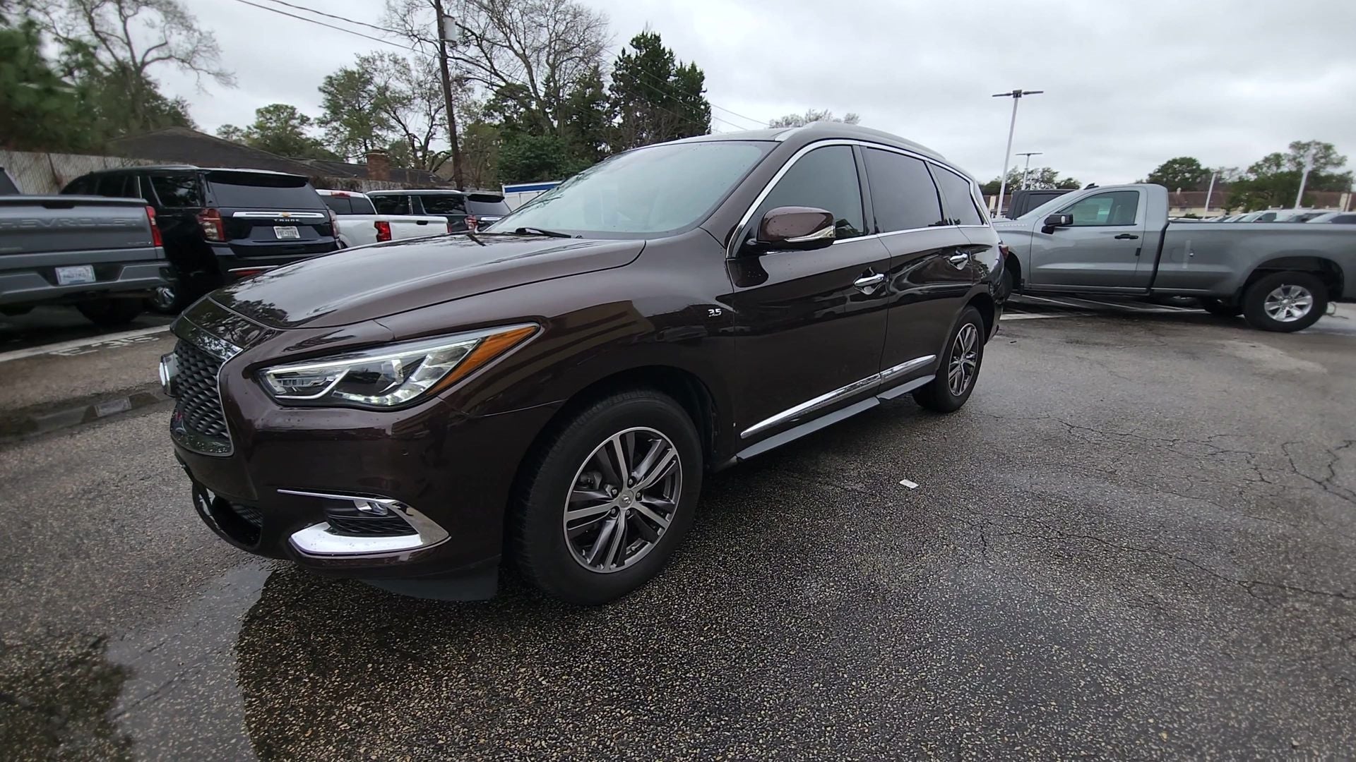 2019 INFINITI QX60 LUXE