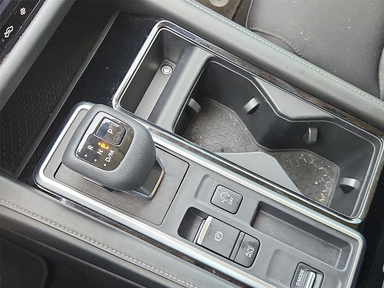 2022 Nissan Pathfinder S