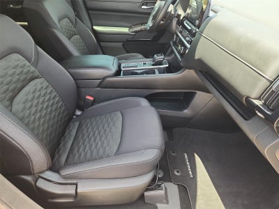 2022 Nissan Pathfinder S