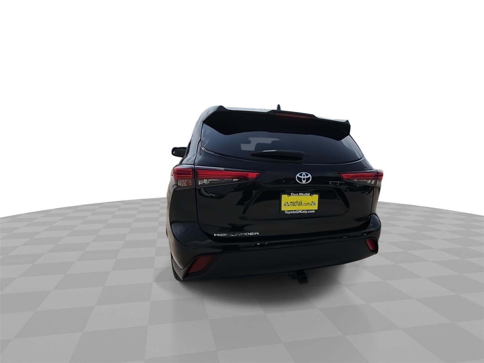 2022 Toyota Highlander L