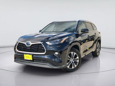 2023 Toyota Highlander Hybrid XLE