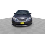 2017 Toyota Sienna XLE Premium 8-Passenger