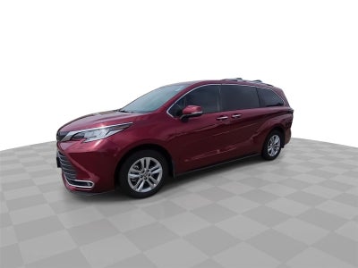 2023 Toyota Sienna Limited 7-Passenger