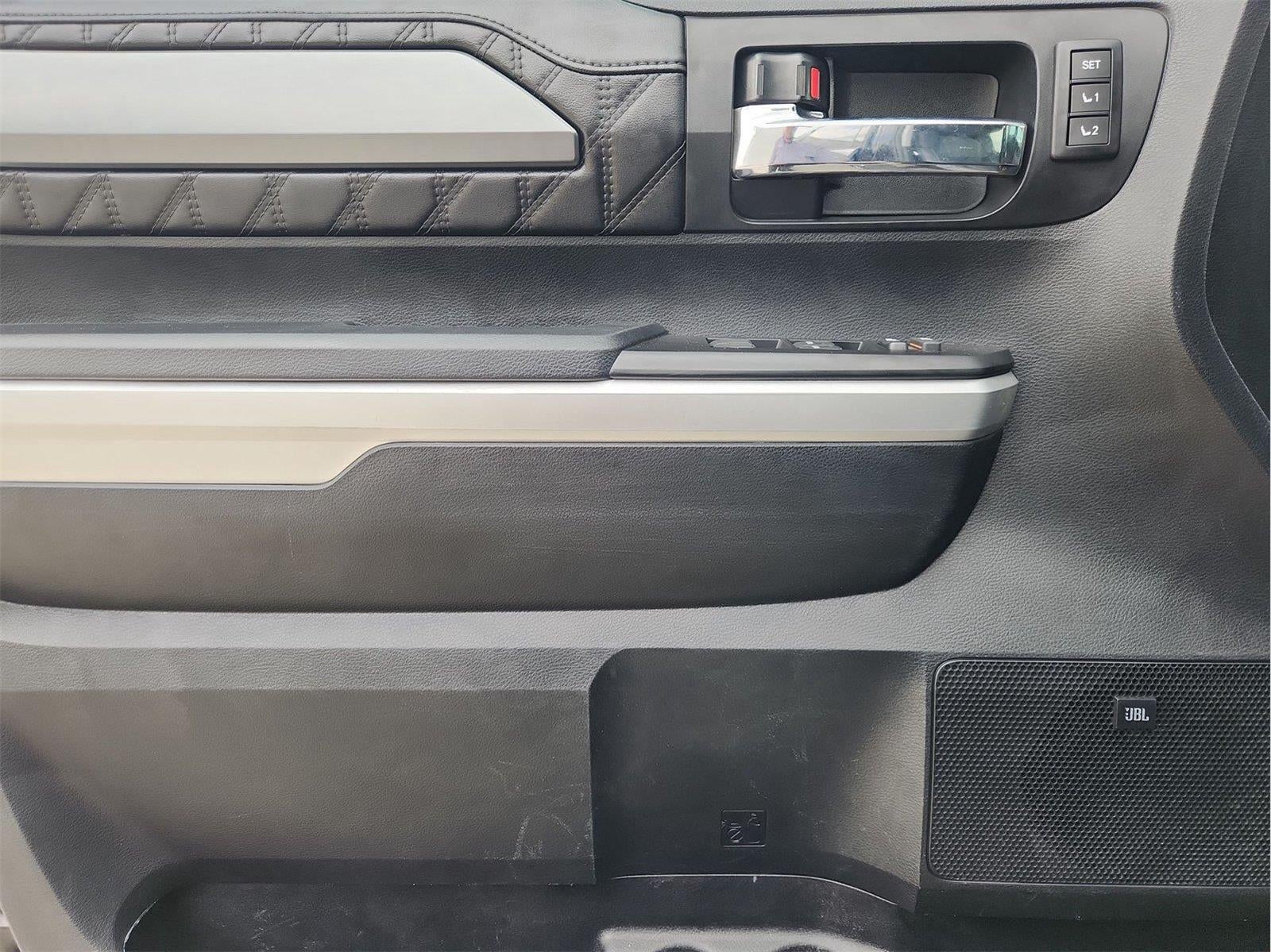 2017 Toyota Tundra Platinum
