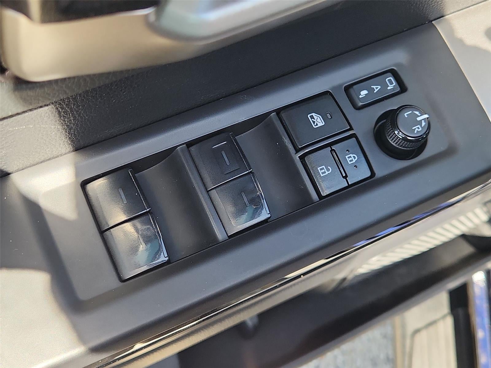 2023 Toyota TUNDRA LTD