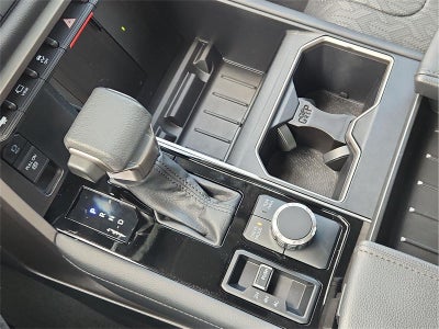 2023 Toyota Tundra Limited HV
