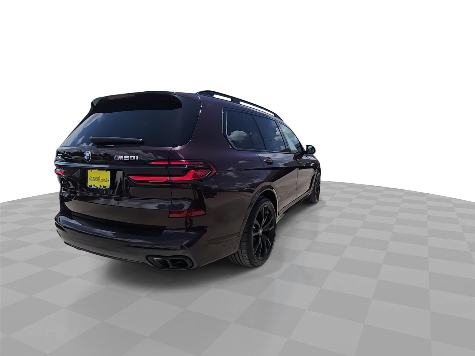 2025 BMW X7 M60i