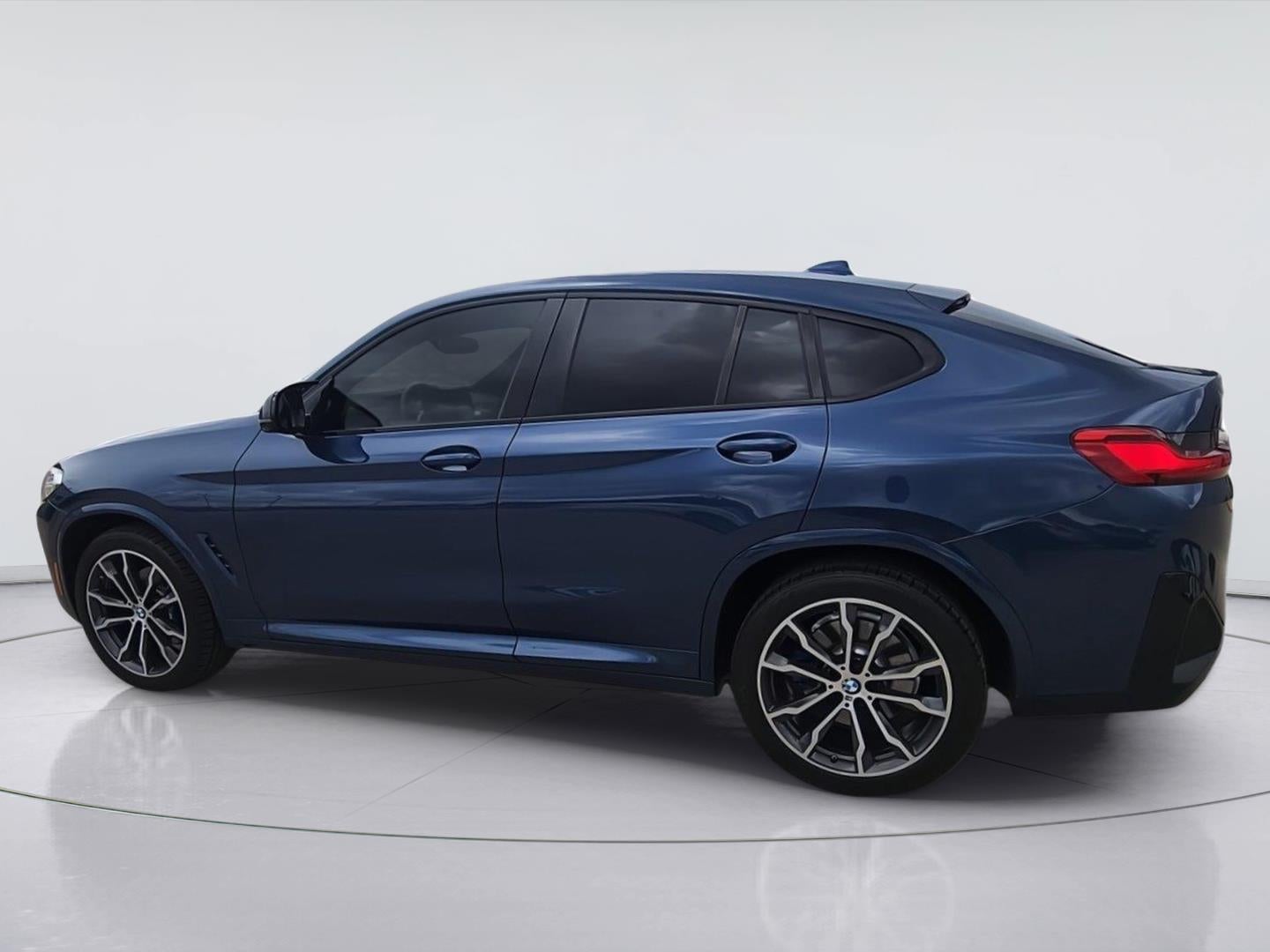 2022 BMW X4 M40i