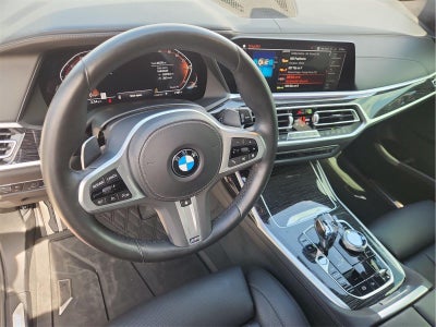 2022 BMW X7 xDrive40i