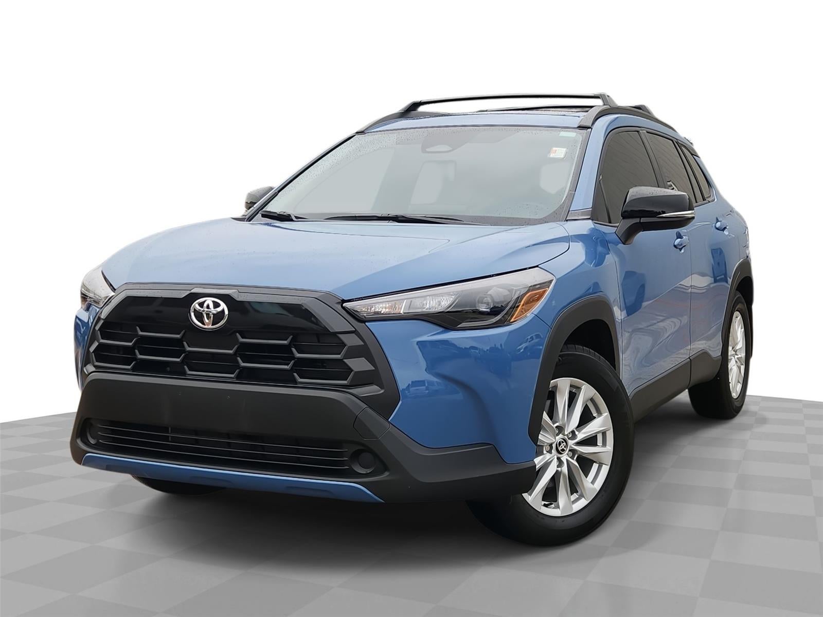 2026 Toyota Corolla Cross LE