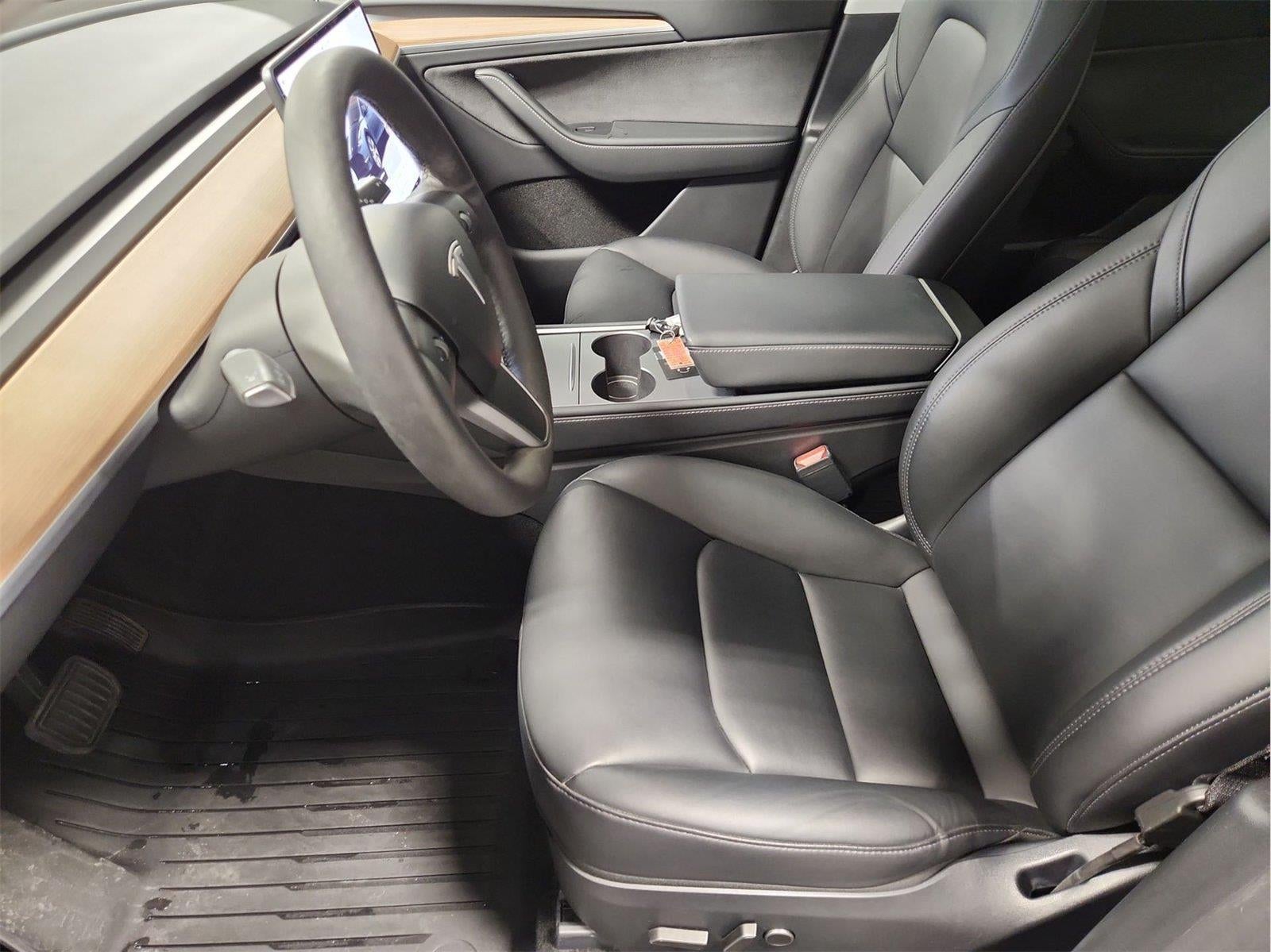 2024 Tesla MODELY Long Range