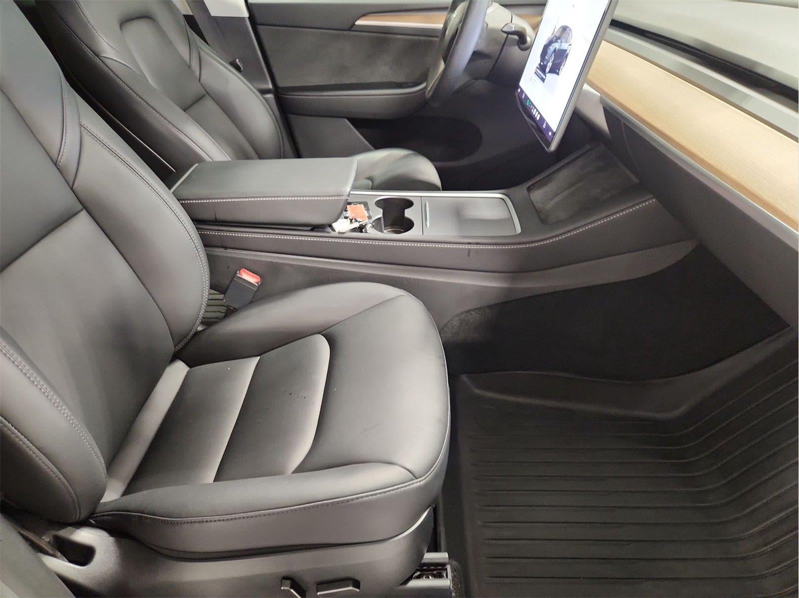 2024 Tesla MODELY Long Range