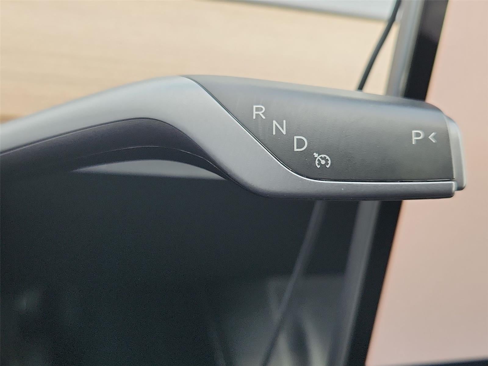 2023 Tesla MODELY Base