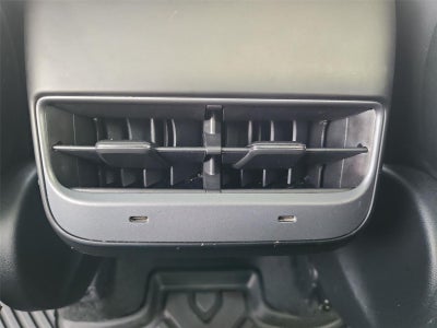 2023 Tesla MODELY Base