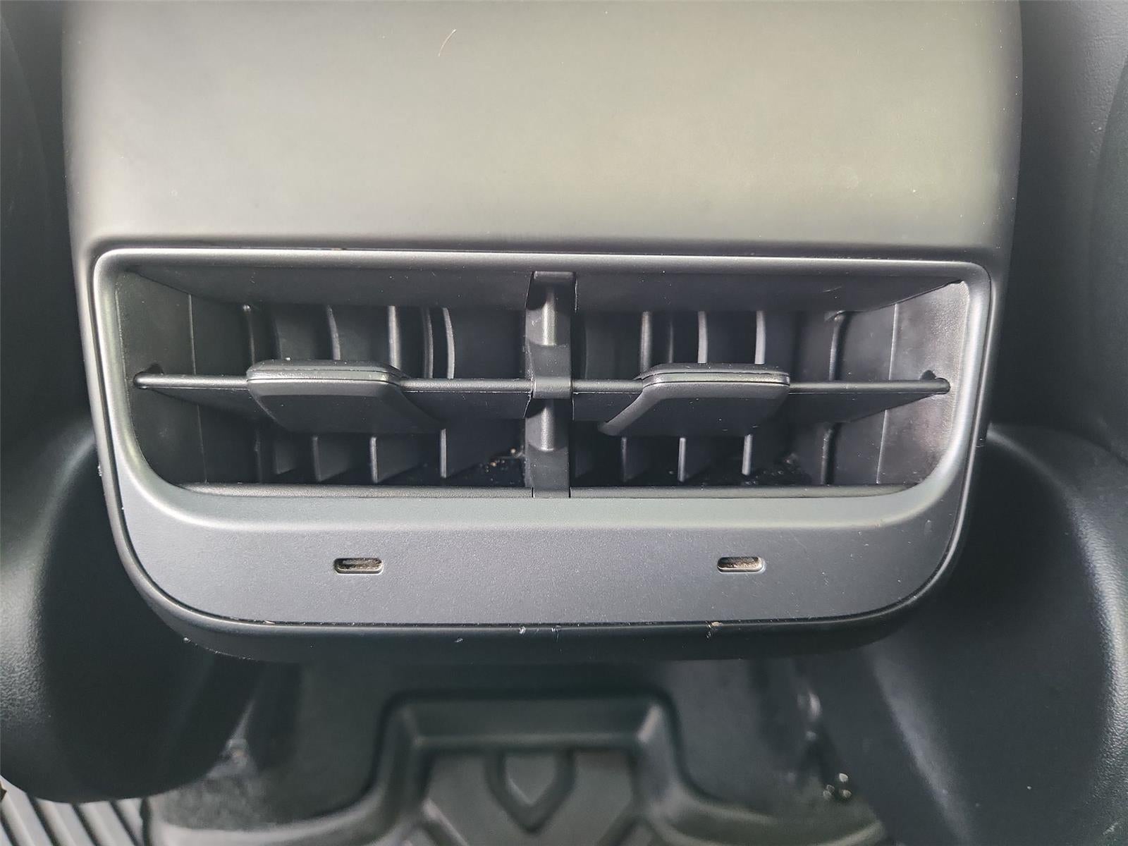 2023 Tesla MODELY Base