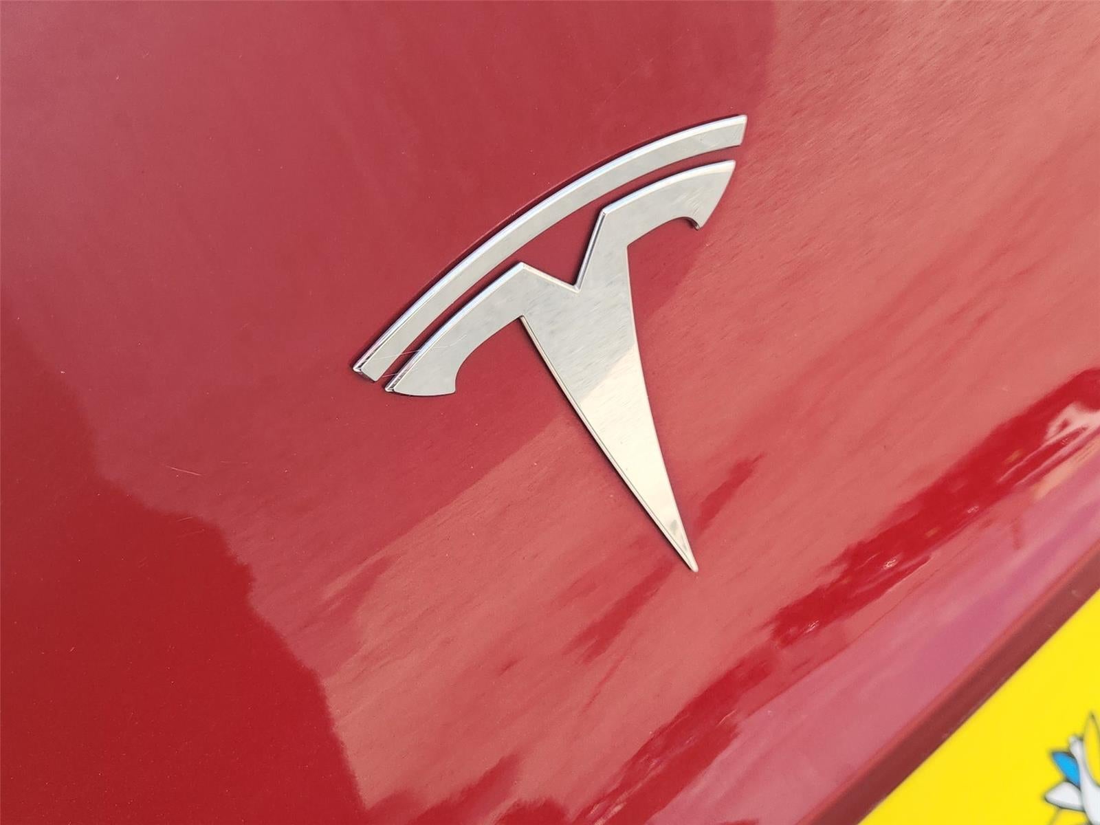 2023 Tesla MODELY Base