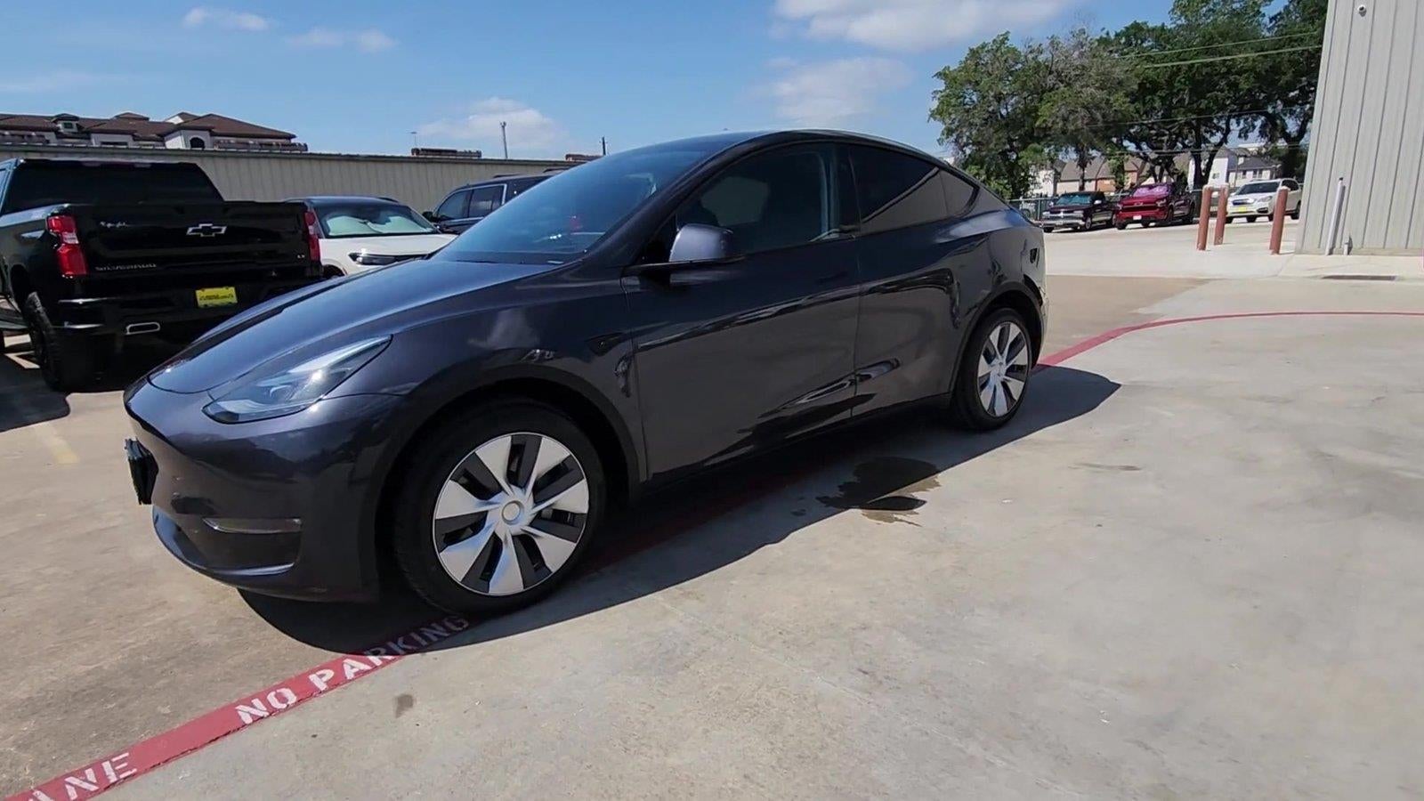 2024 Tesla Model Y Long Range
