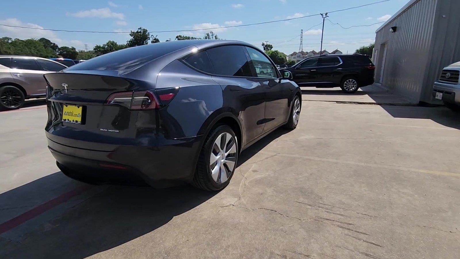 2024 Tesla Model Y Long Range