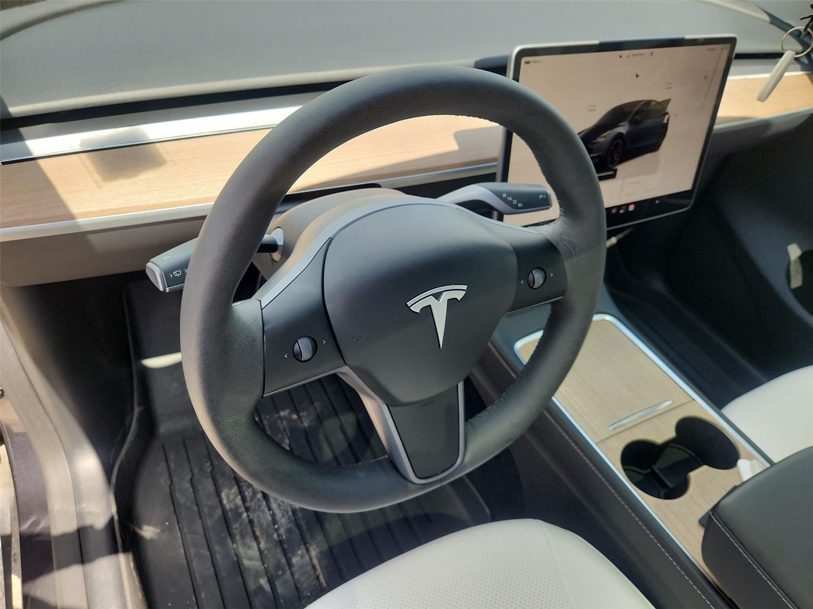 2024 Tesla Model Y Performance