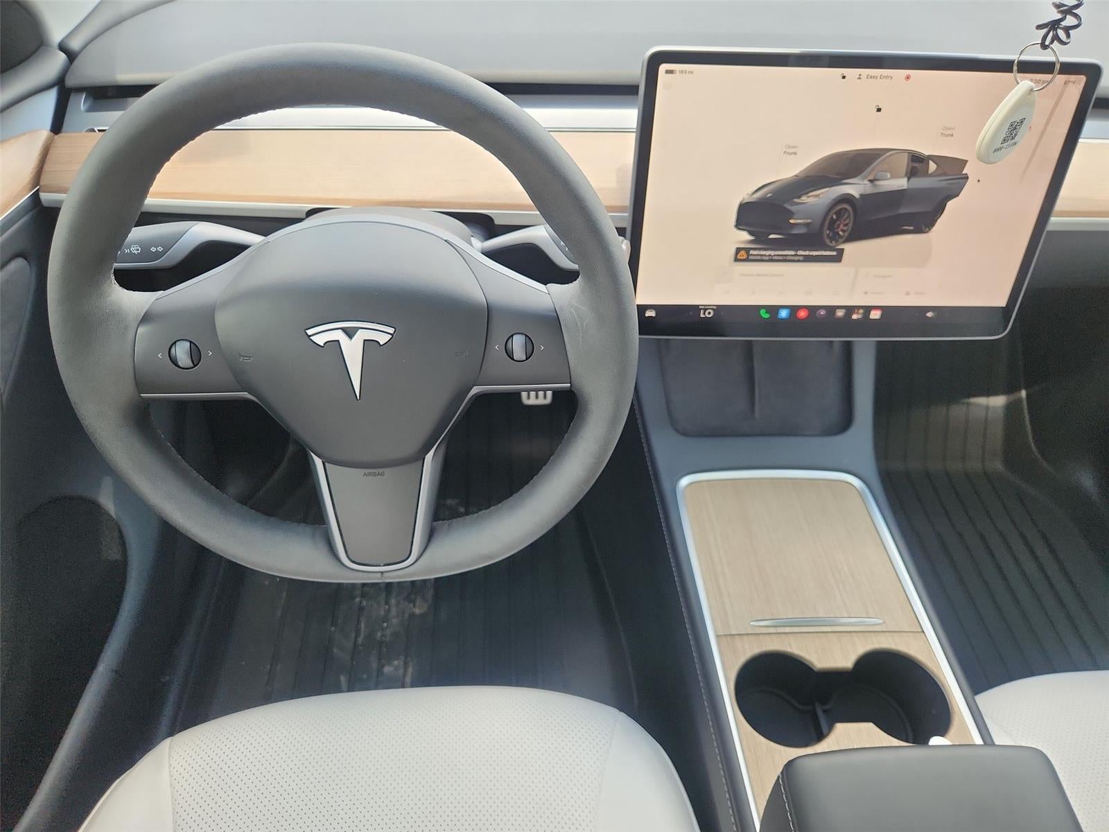 2024 Tesla Model Y Performance