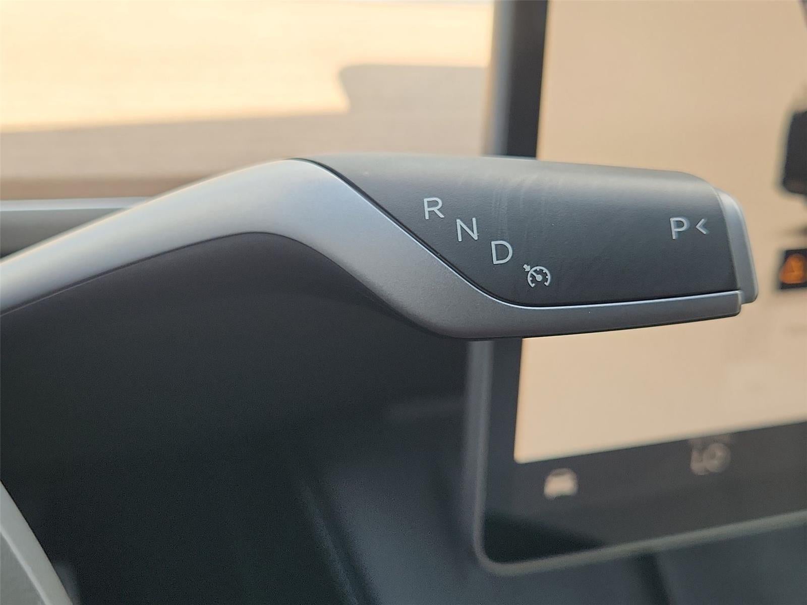 2024 Tesla Model Y Performance