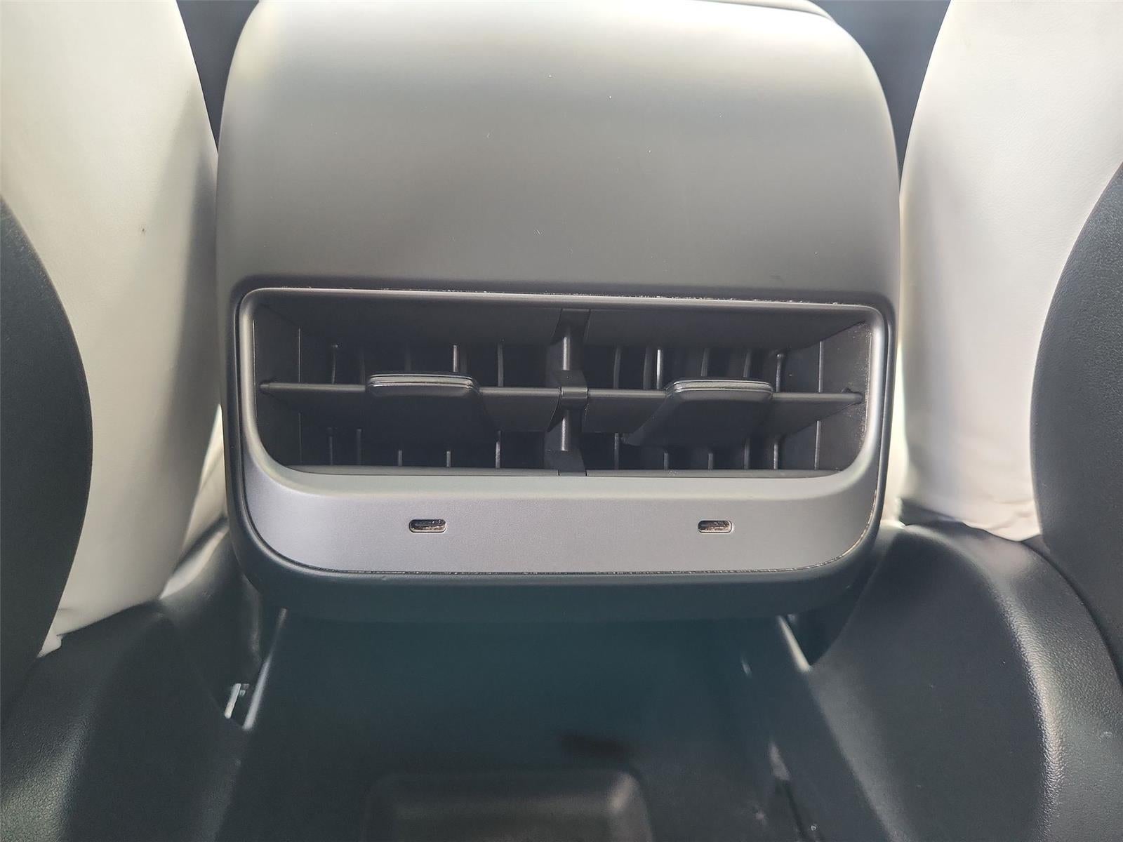 2024 Tesla Model Y Performance