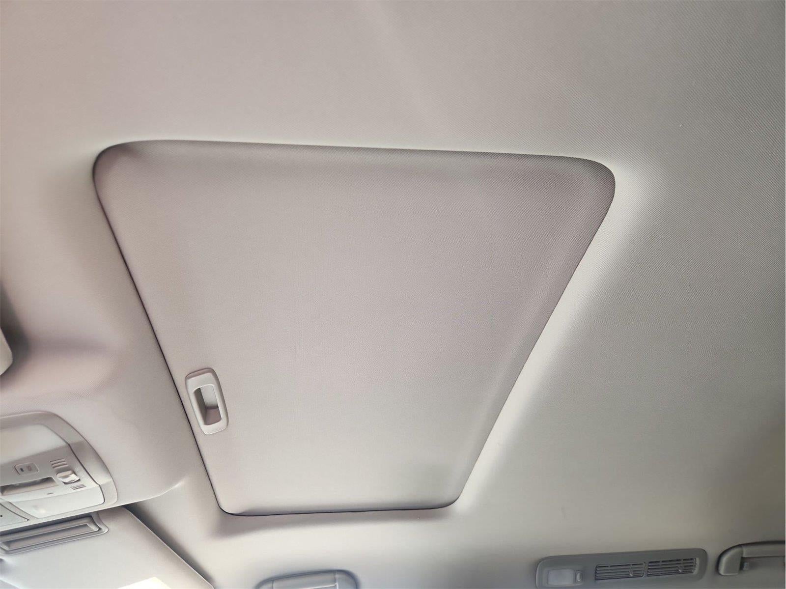 2015 INFINITI QX80 Base