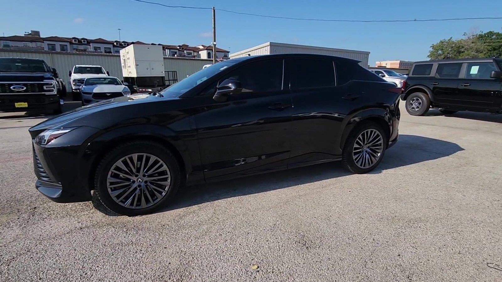 2023 Lexus RZ RZ 450e Luxury