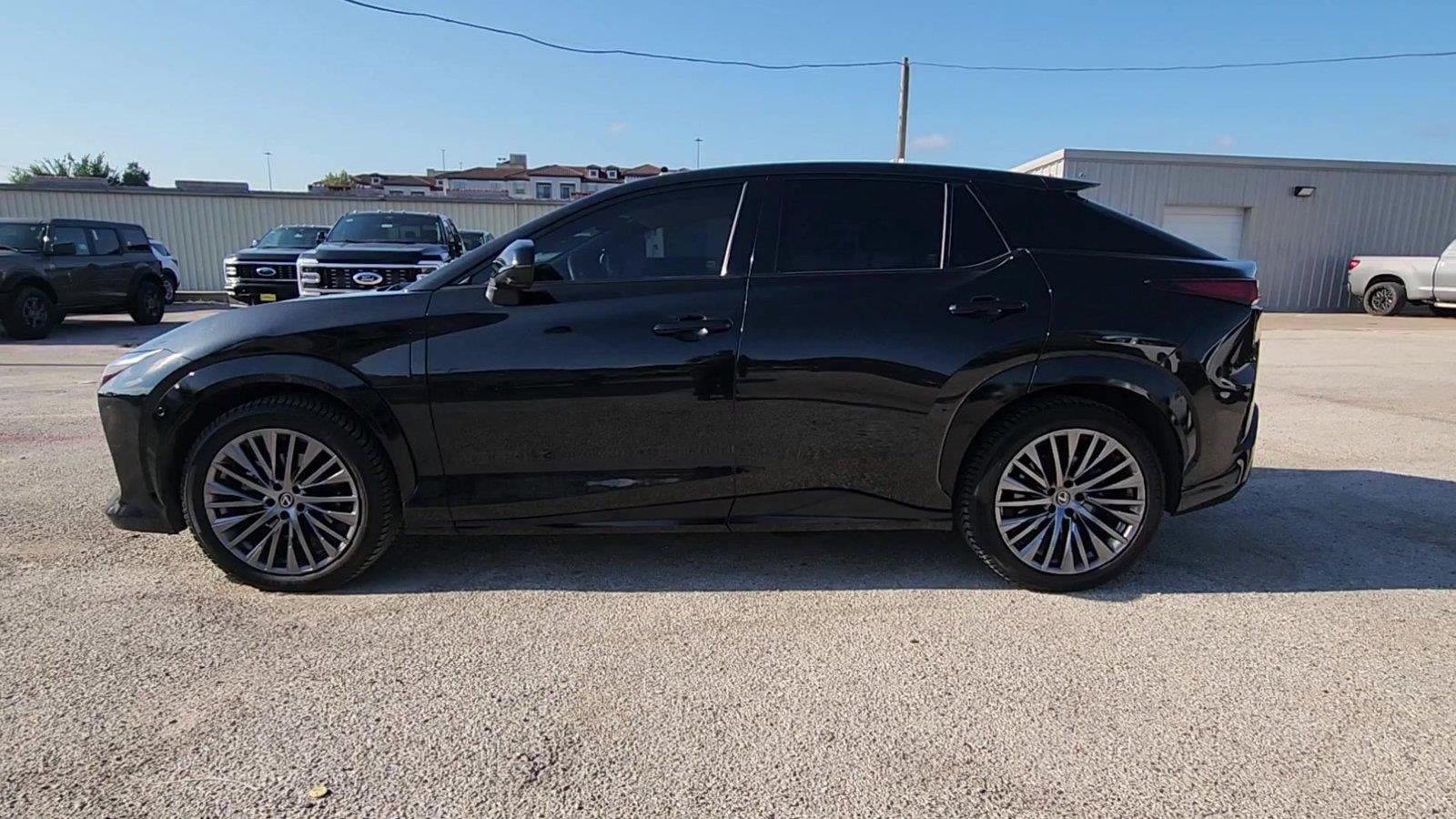 2023 Lexus RZ RZ 450e Luxury