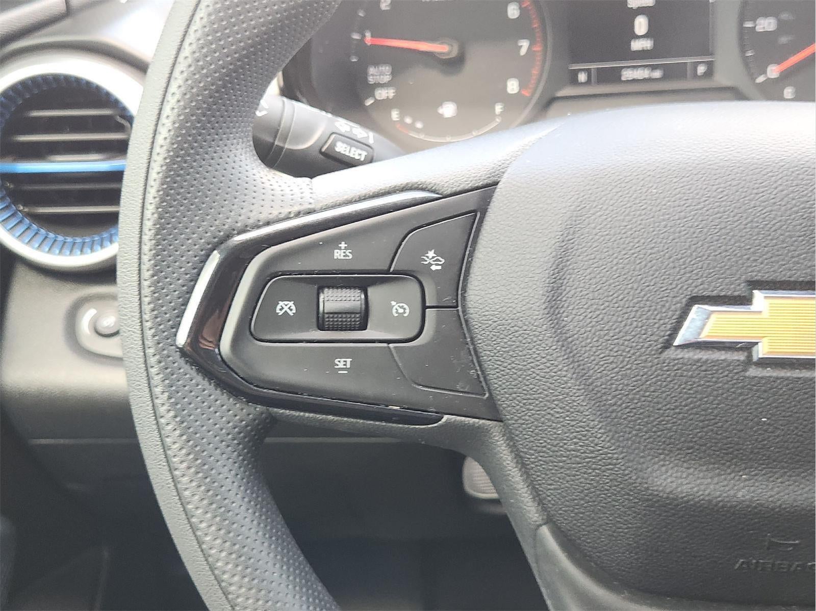 2025 Chevrolet Trax LS