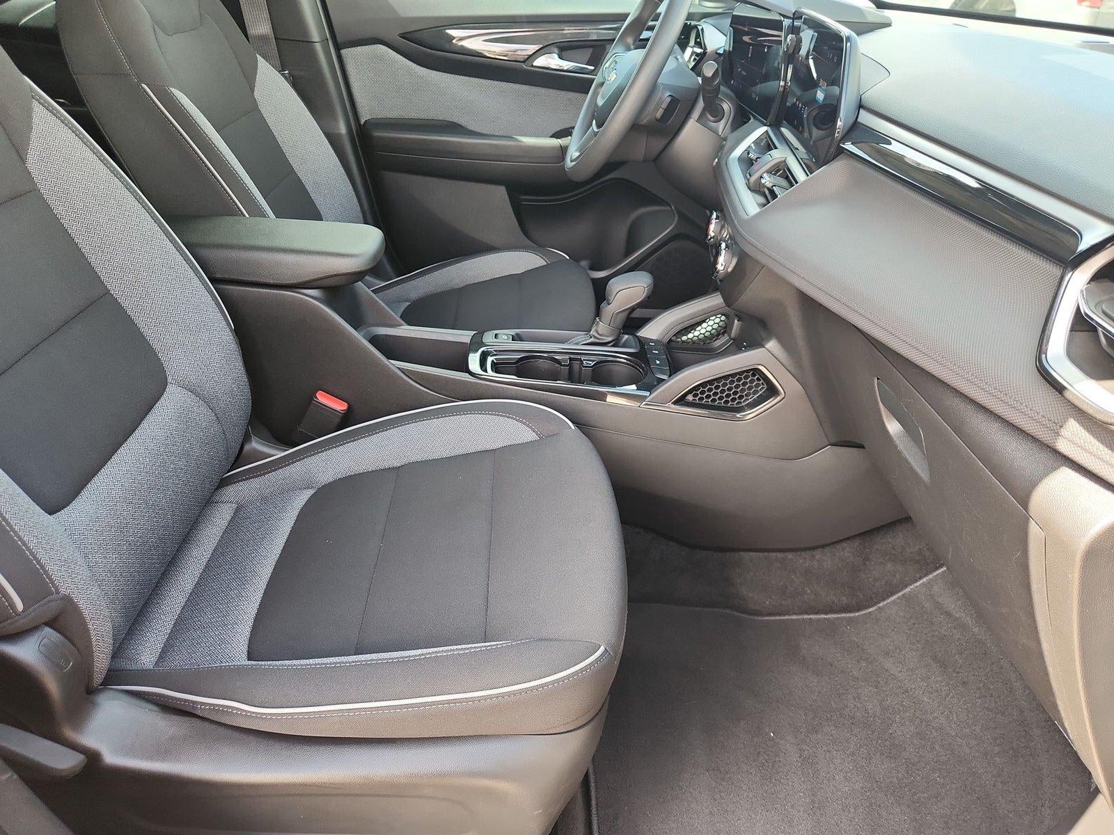 2025 Chevrolet Trailblazer LS