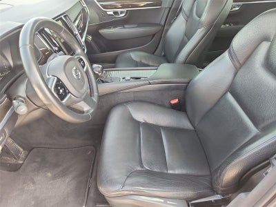 2018 Volvo S90 Momentum