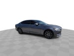 2018 Volvo S90 Momentum