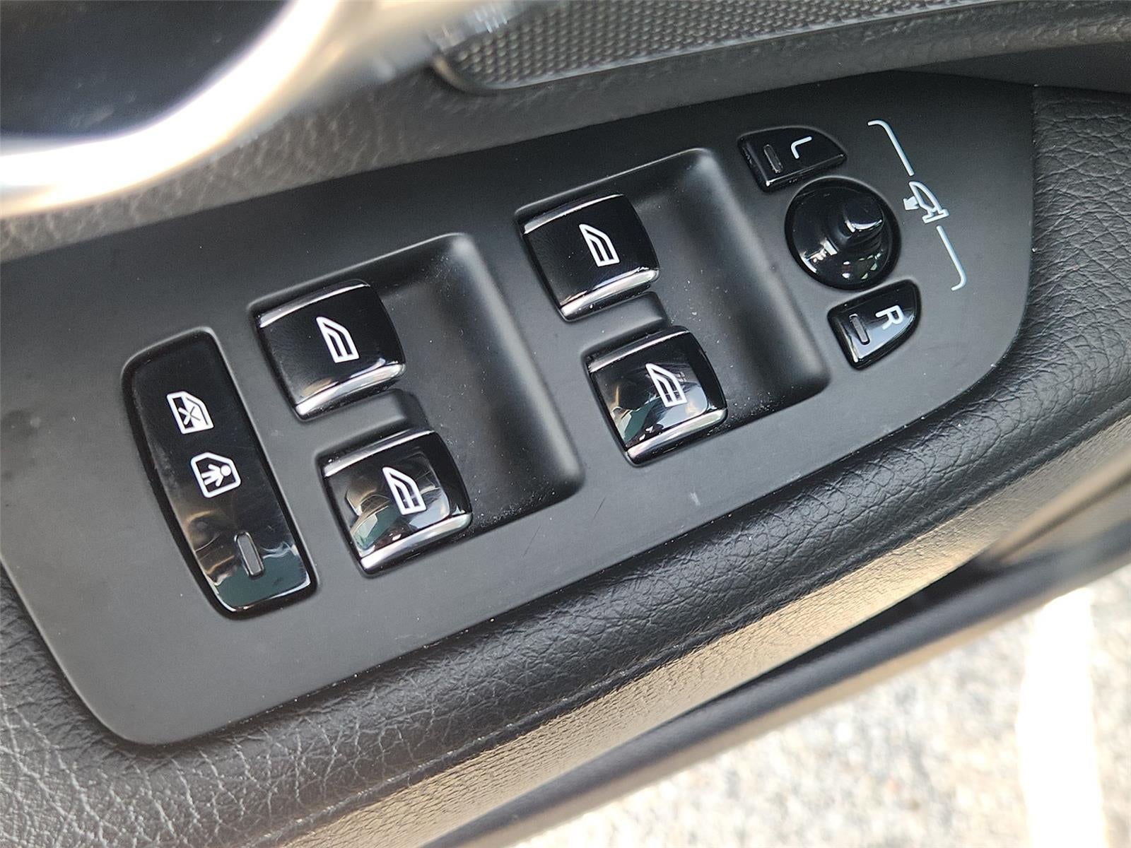 2018 Volvo S90 Momentum
