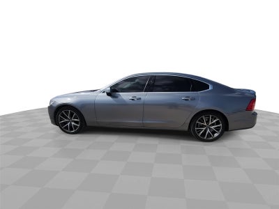 2018 Volvo S90 Momentum