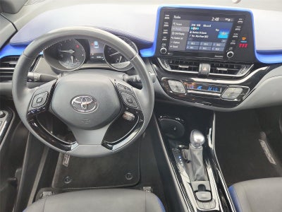 2022 Toyota C-HR XLE