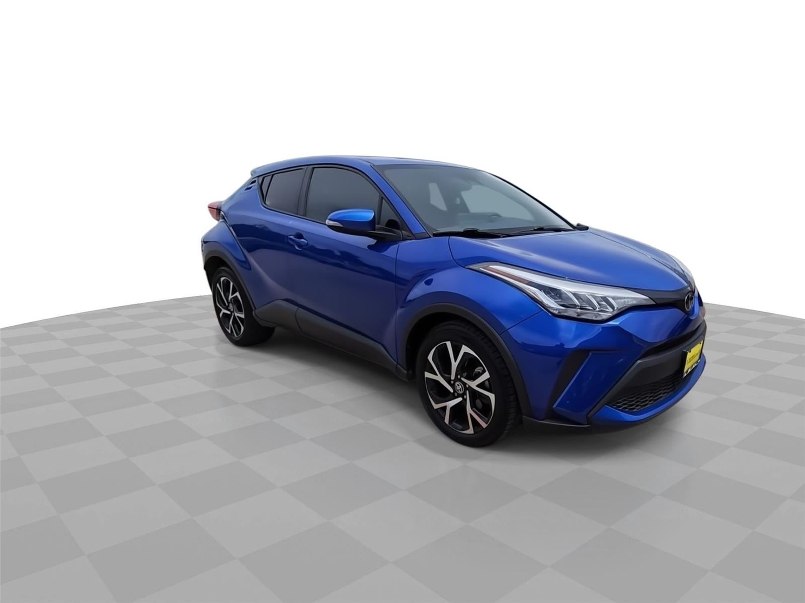 2022 Toyota C-HR XLE
