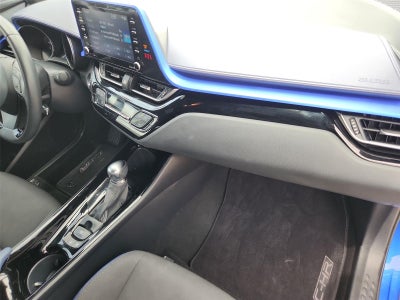 2022 Toyota C-HR XLE