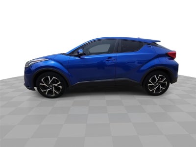 2022 Toyota C-HR XLE