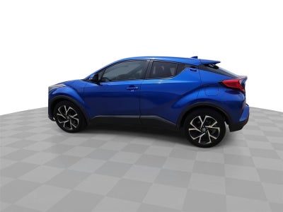 2022 Toyota C-HR XLE