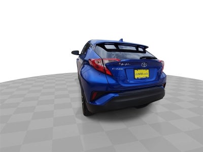 2022 Toyota C-HR XLE